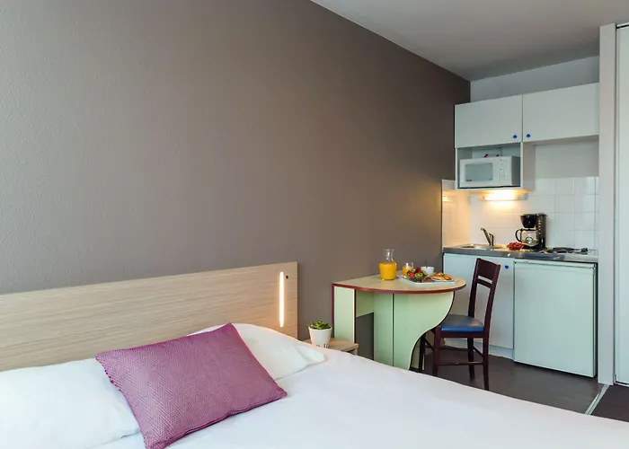 Appart'city Classic Centre Apartahotel 2*